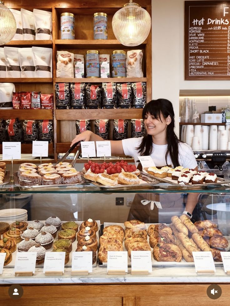 Dịch vụ chăm sóc khách hàng DECASF'BAKERY